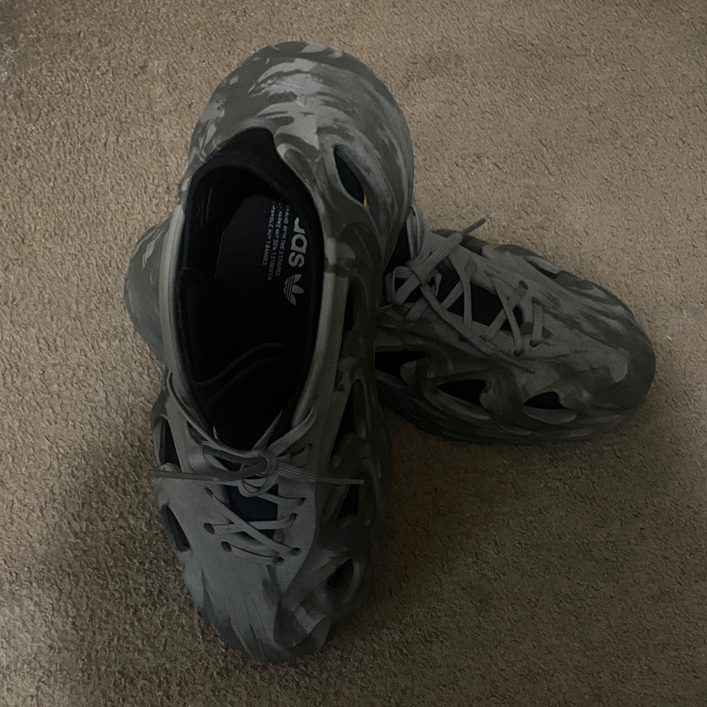 adidas Men's Camouflage Sneakers